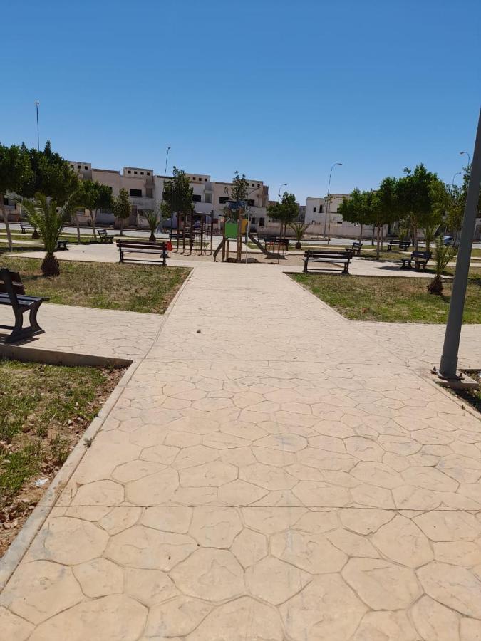 Appartement Nador Wifi Gratuit Clima Mobile Exterior photo